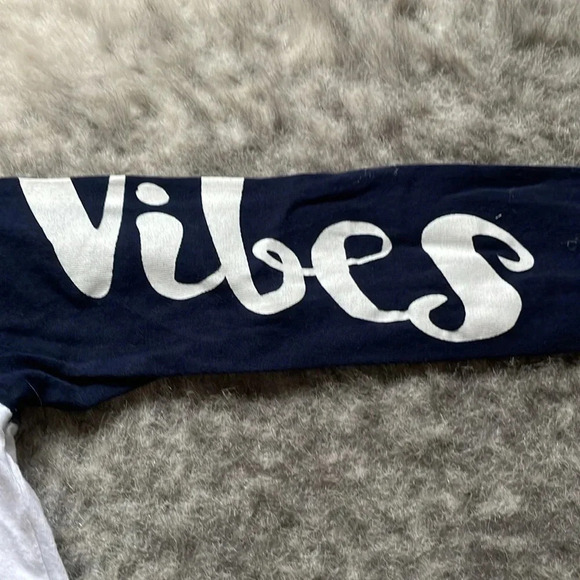 Primark Walrus Shirt - Picture 3 of 7